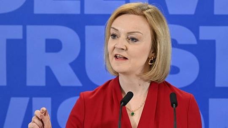 Sóng gió bủa vây tương lai Thủ tướng Anh Liz Truss